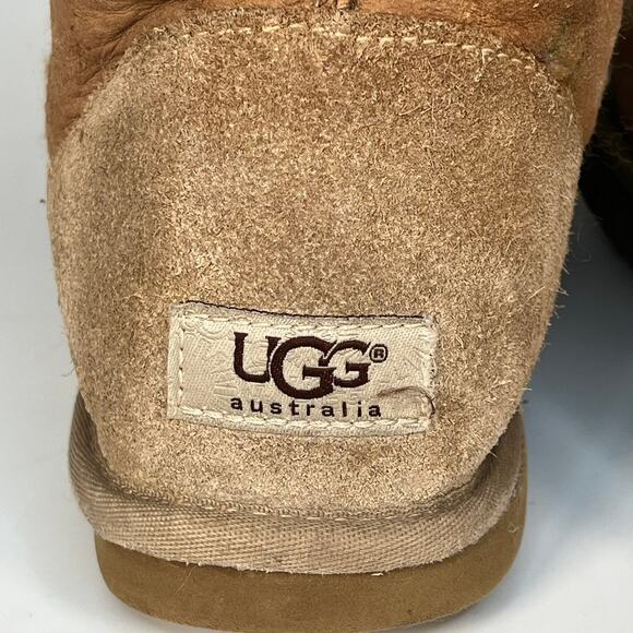 UGG Classic Short II Suede & Wool  Boots Mustard Seed Tan Women 8 - Picture 5 of 16